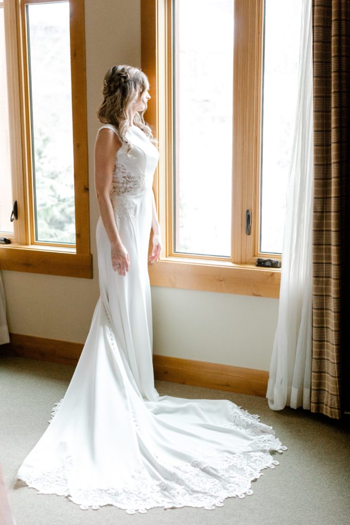 Whistler bride in a lace crepe wedding dress