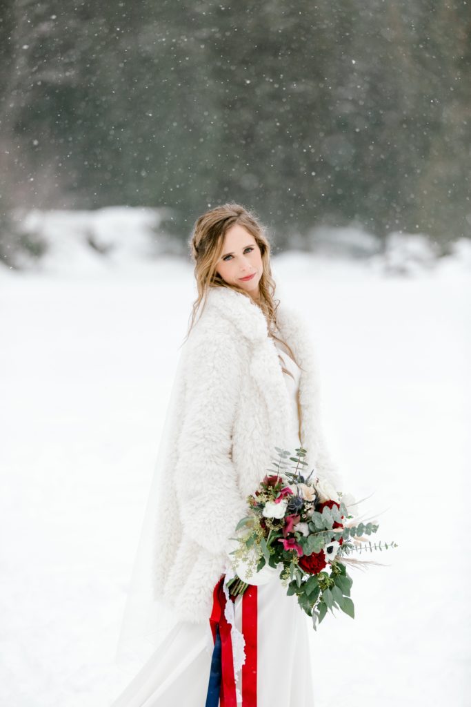 Winter bride fur coat